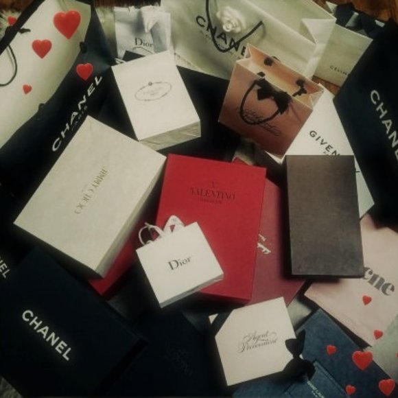 Meet your Posher, Blaire - Picture 1 of 1